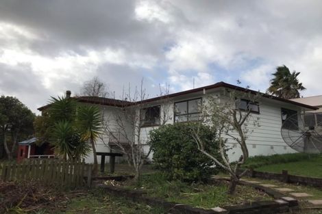 Photo of property in 4 Felicity Place, Unsworth Heights, Auckland, 0632