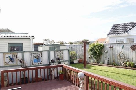 Photo of property in 4 Smithfield Road, College Estate, Whanganui, 4500