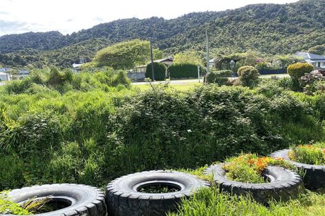 Photo of property in 9 Newcastle Street, Cobden, Greymouth, 7802