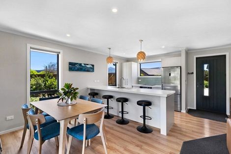 Photo of property in 13 Kingfisher Crescent, Albert Town, Wanaka, 9305