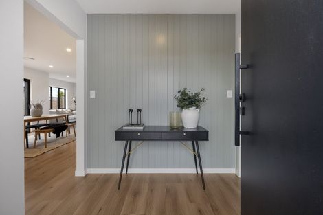 Photo of property in 114 Churcher Street, Maewa, Feilding, 4702