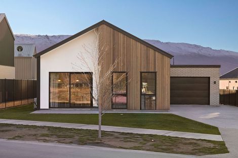 Photo of property in 34 Wallis Drive, Cromwell, 9310