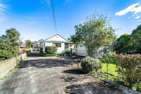 Photo of property in 217a Parkhurst Road, Parakai, 0830
