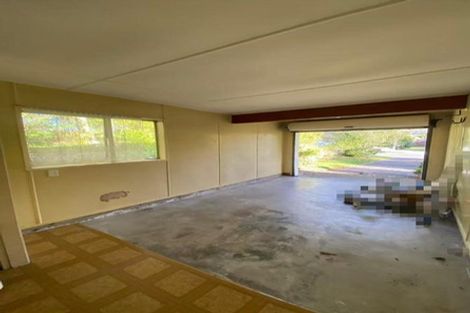 Photo of property in 2/31 Matuhi Rise, Henderson, Auckland, 0612