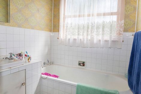 Photo of property in 47 Thyra Street, Dannevirke, 4930