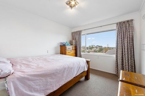 Photo of property in 48 Woodstock Road, Forrest Hill, Auckland, 0620
