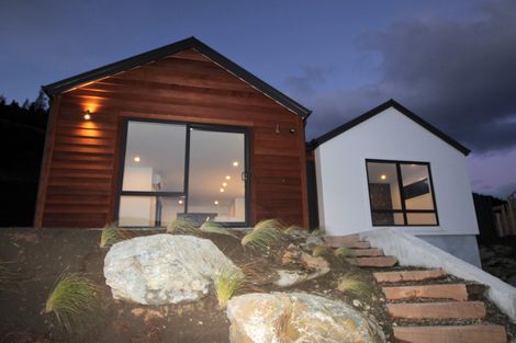 Photo of property in 5 Naylor Street, Waimate, 7924