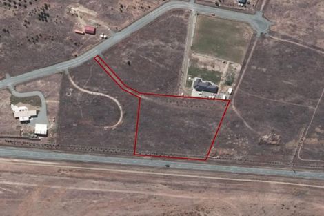 Photo of property in 6 Hardacre Place, Omarama, 9412