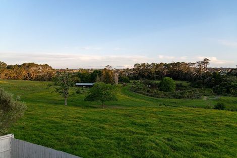 Photo of property in 20 Irongate Avenue, Ranui, Auckland, 0612