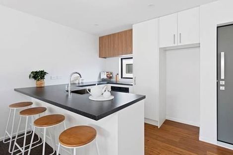 Photo of property in 17b Cross Street, Phillipstown, Christchurch, 8011