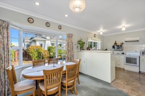 Photo of property in 71 Studholme Street, Morrinsville, 3300