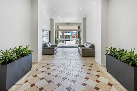 Photo of property in Stadium Garden Flats, 502/107 Thorndon Quay, Pipitea, Wellington, 6011