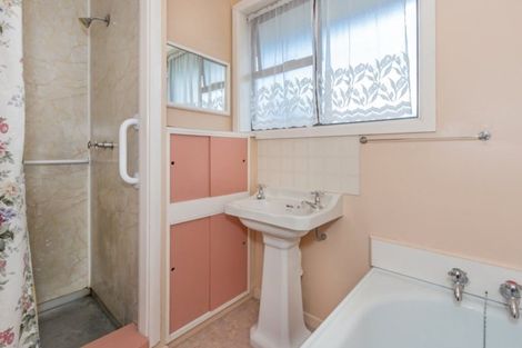 Photo of property in 9 Erin Crescent, Mairehau, Christchurch, 8013