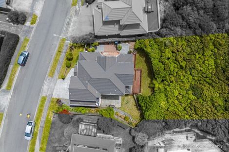 Photo of property in 25 Landsdowne Terrace, Karori, Wellington, 6012