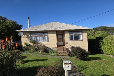 Photo of property in 10 Budd Street, Bluff, 9814