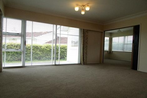 Photo of property in 13 Mccall Place, Opaheke, Papakura, 2113