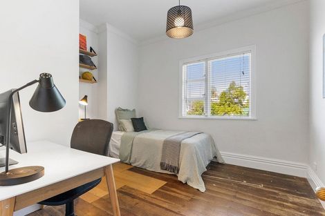 Photo of property in 28 Crieff Street, Northland, Wellington, 6012
