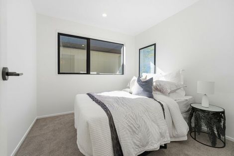 Photo of property in 102e Te Oneroa Way, Long Bay, Auckland, 0630