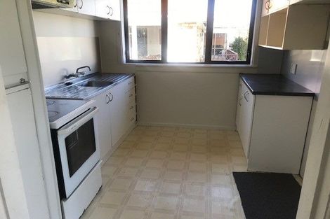 Photo of property in 13 Rogers Road, Manurewa, Auckland, 2102