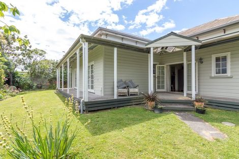 Photo of property in 31 Dunk Place, Milson, Palmerston North, 4414