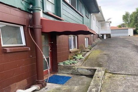 Photo of property in 1/22 Captain Scott Road, Glen Eden, Auckland, 0602