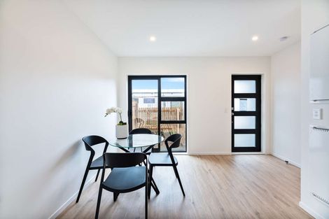 Photo of property in 150b Mcleod Road, Te Atatu South, Auckland, 0610