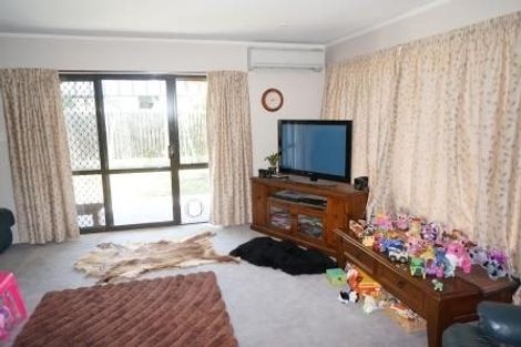 Photo of property in 1 Pound Street, Amberley, 7410