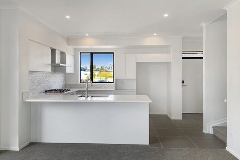 Photo of property in 50 Manarini Road, Westgate, Auckland, 0614