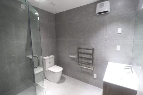 Photo of property in 40 Ascension Crescent, Orewa, 0931