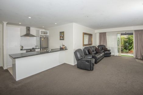 Photo of property in 52 Tamure Place, Ruakaka, 0116