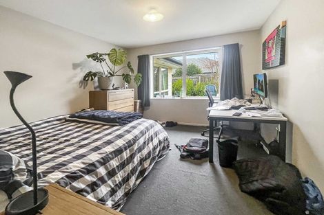 Photo of property in 9 Field Terrace, Upper Riccarton, Christchurch, 8041