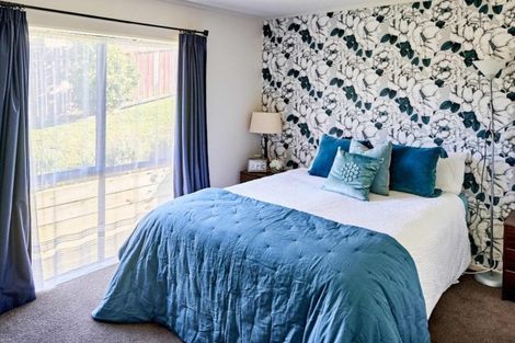 Photo of property in 77 Conclusion Street, Ascot Park, Porirua, 5024