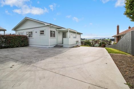 Photo of property in 16 High Street, Tirau, 3410