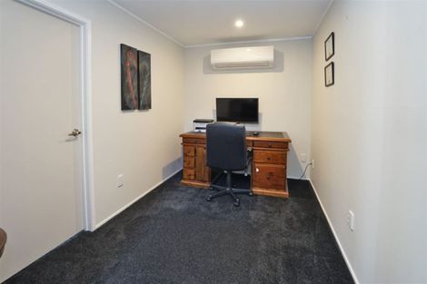 Photo of property in 58 Pelorus Street, Glenview, Hamilton, 3206