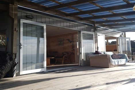 Photo of property in 15 Kowhai Place, Tuateawa, Coromandel, 3583