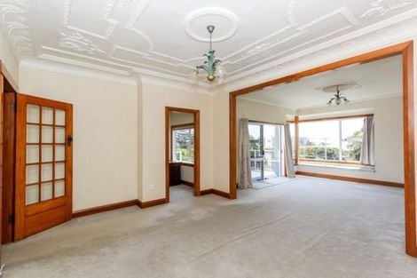 Photo of property in 28 Mclean Street, Strandon, New Plymouth, 4312
