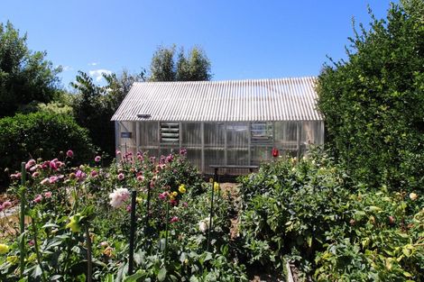 Photo of property in 30 Charles Street, Carterton, 5713