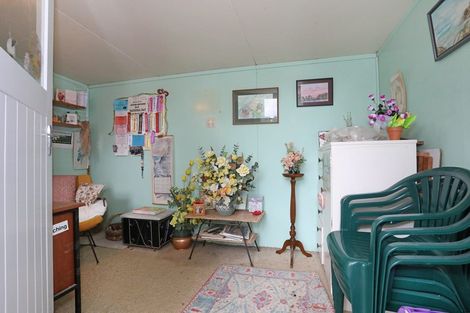 Photo of property in 103 Pukepapa Road, Marton, 4710