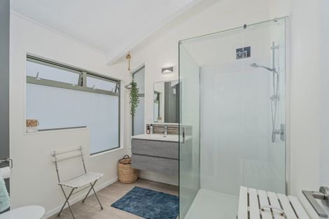 Photo of property in 56 Paku Drive, Tairua, 3508