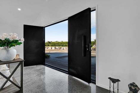 Photo of property in 110 Stockman Road, Tikorangi, Waitara, 4383