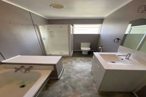 Photo of property in 31 Atiawa Crescent, Waiwhetu, Lower Hutt, 5010