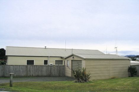 Photo of property in 2 Cable Bay Block Road, Cable Bay, 0420