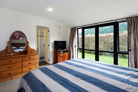 Photo of property in 32 Hollyman Road, Hira, Nelson, 7071