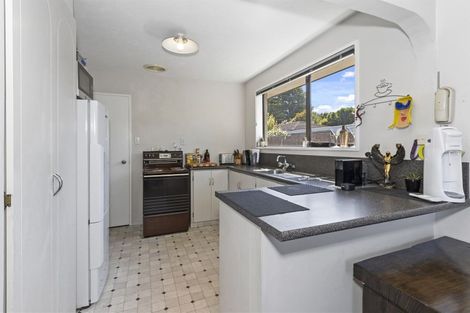 Photo of property in 369a Sawyers Arms Road, Harewood, Christchurch, 8051