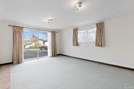 Photo of property in 48 Woodstock Road, Forrest Hill, Auckland, 0620