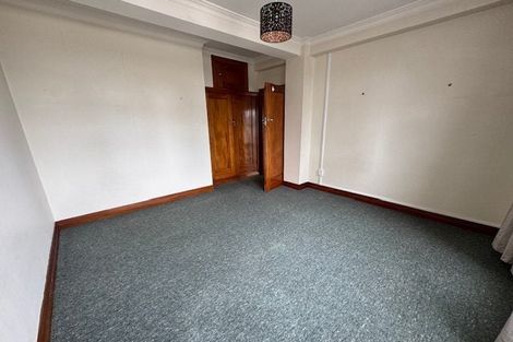 Photo of property in Elms Court Flats, 5/367 The Terrace, Te Aro, Wellington, 6011