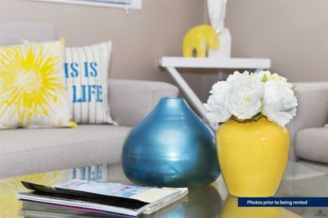 Photo of property in 34b Madigan Place, Glendene, Auckland, 0602