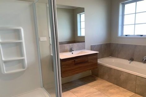 Photo of property in 60 Hastings Road, Pyes Pa, Tauranga, 3112