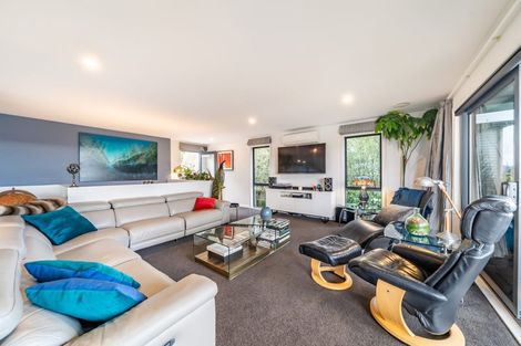 Photo of property in 15 Pacific View, Whitby, Porirua, 5024