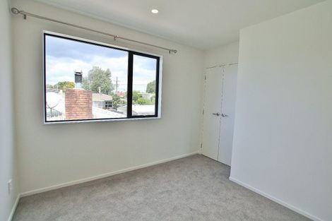 Photo of property in 12/115 Swanson Road, Henderson, Auckland, 0610